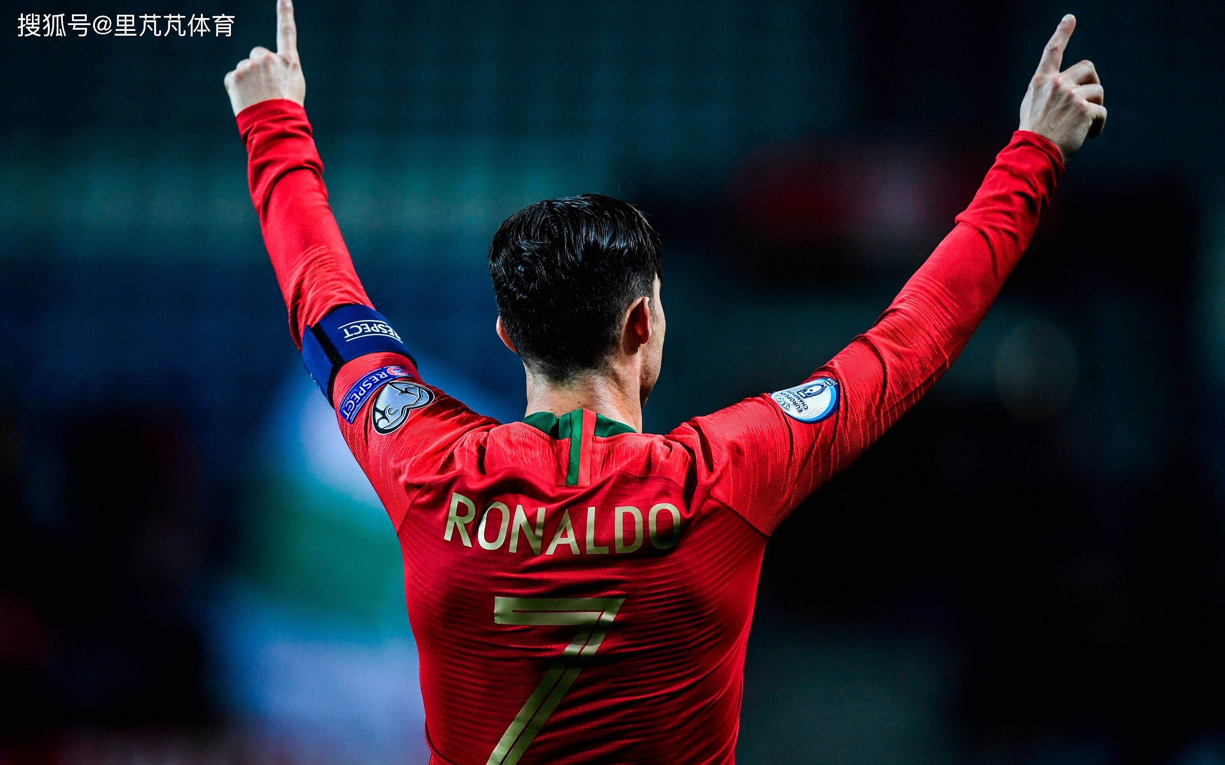 替补球员凯恩梅开三度 拜仁5‑0血洗斯图加特