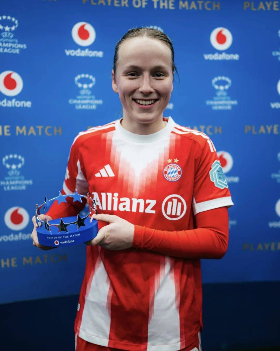 新一期身价排行榜：亚马尔领跑，穆西亚拉与奥利塞保持不变