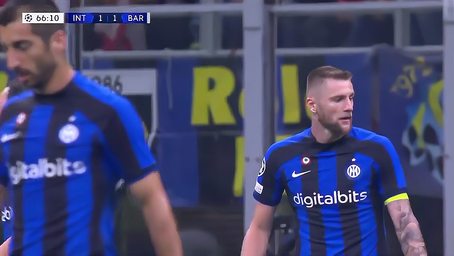 邮报：曼联的球探上周考察了奥林匹亚科斯中场穆扎基蒂斯