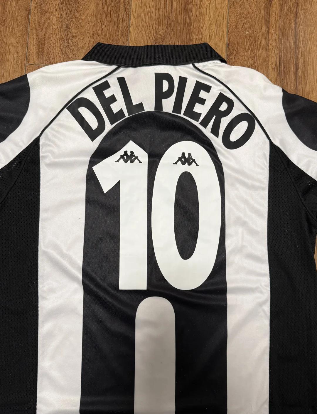 记者：伊萨克已回归纽卡训练，本周他将与俱乐部讨论未来