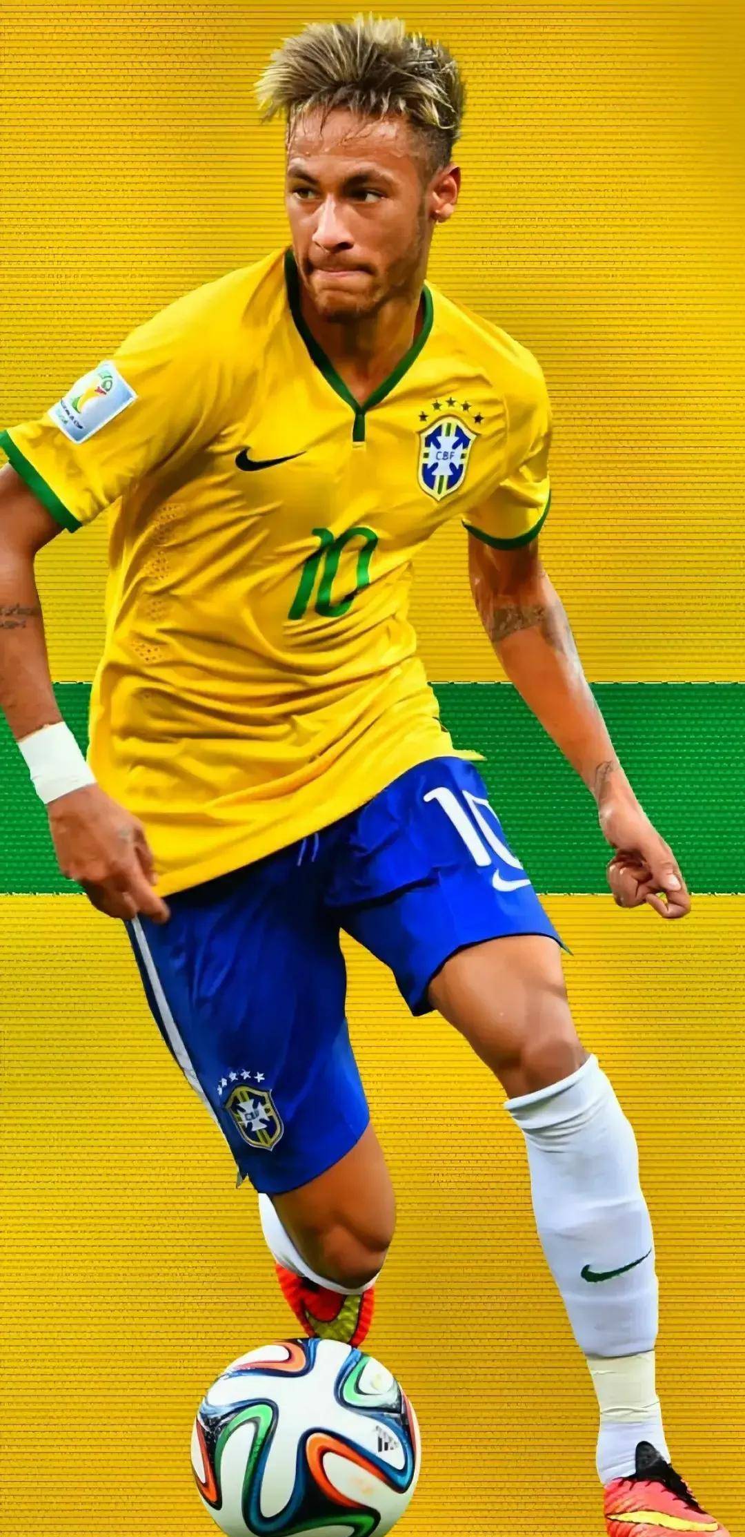 颜骏凌：武磊赛前对球队做了动员，我们争冠经验丰富没有包袱