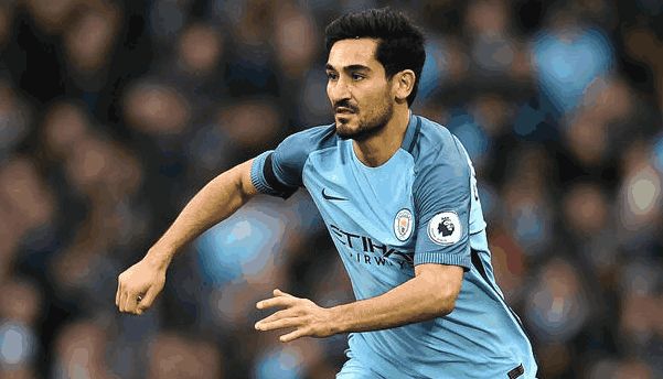 邓弗里斯：希望两到三周内复出，我们的球队就像一个大家庭