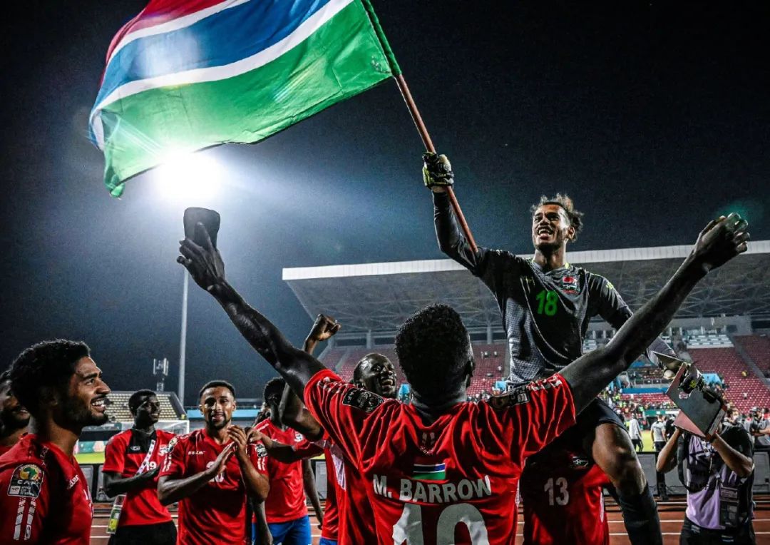 斯图尔特谈雄鹿防守：这是成年人的赛场，他们竟然还在用联防